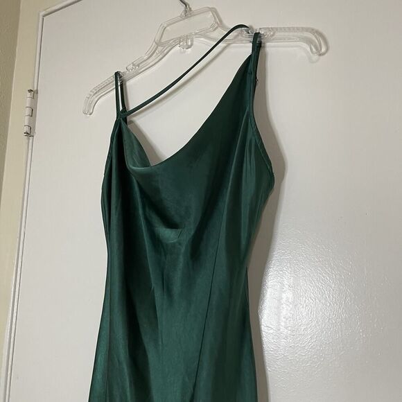NWOT Motel rocks Iza Slip mini Dress In Satin Forest Green size Small - Picture 3 of 6
